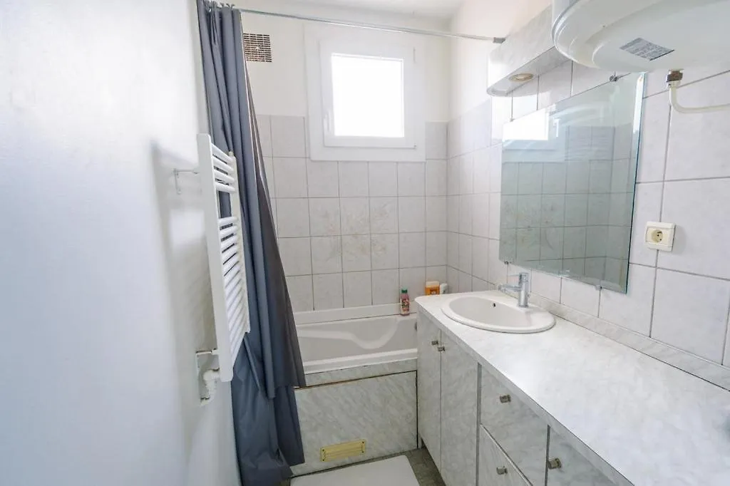 Apartment T4 Spacieux , Decouvrez Le Calme Du Petit Charran Valence