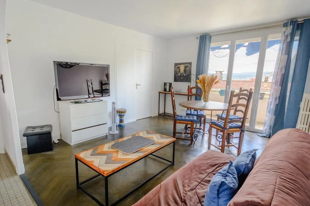 Apartment T4 Spacieux , Decouvrez Le Calme Du Petit Charran Valence